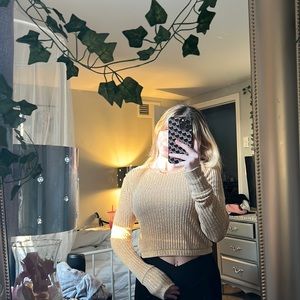 long sleeve crop top